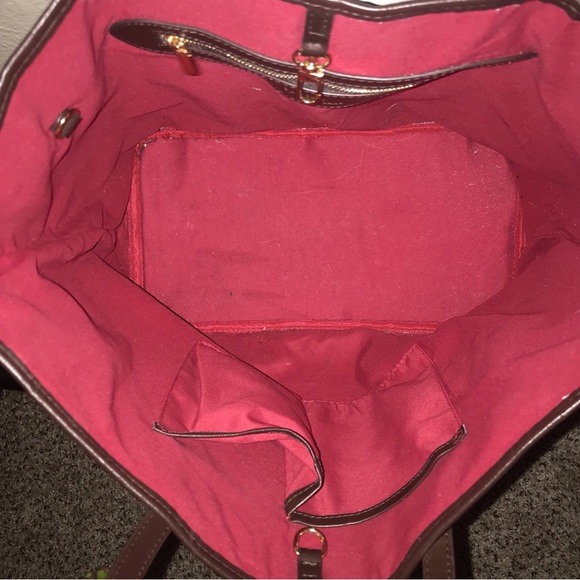 Woman’s Large Brown Tote Bag. - Picture 5 of 10